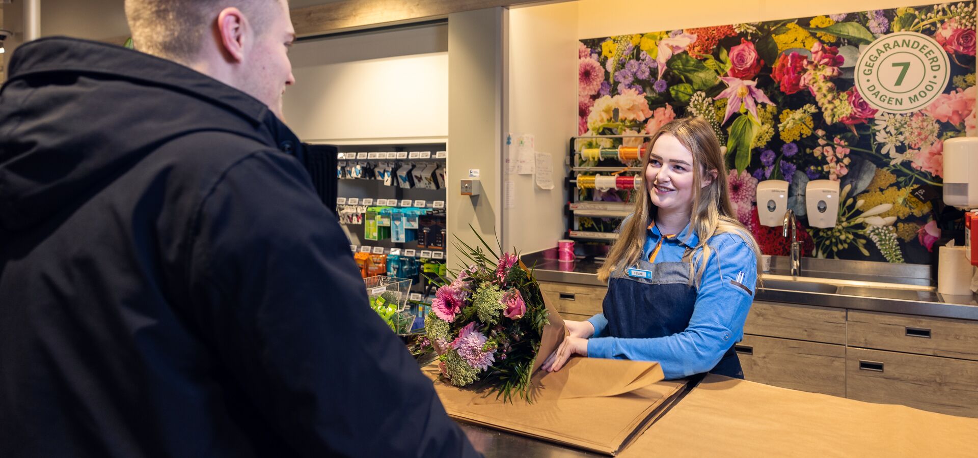 AH service medewerker kassa bloemist Albert Heijn
